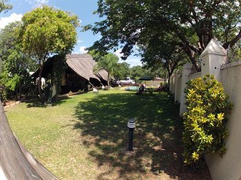 Adventure Lodge 维多利亚瀑布 外观 照片